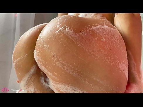 ❤️ Brunette Masturbates Pussy with Vibrator to Intense Orgasm in Shower Porn video at en-gb.porngameshub.ru