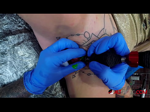 ❤️ Extremely tattooed hottie Sully Savage has a tattoo on her clitoris Porn video at en-gb.porngameshub.ru